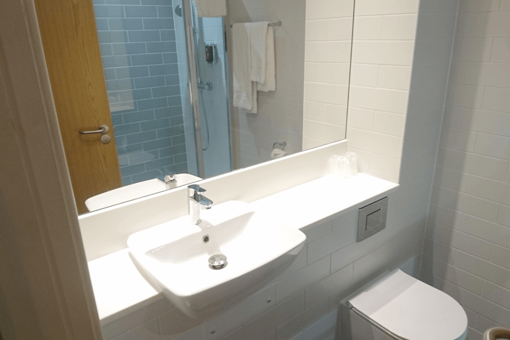 ibis hotel bathroom